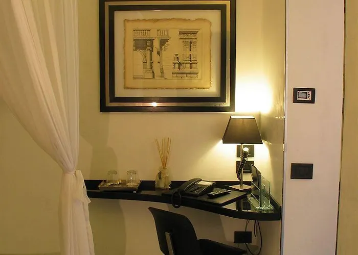 Hotel Lhp Siena 4*