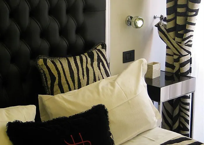 Hotel Lhp Siena 4*